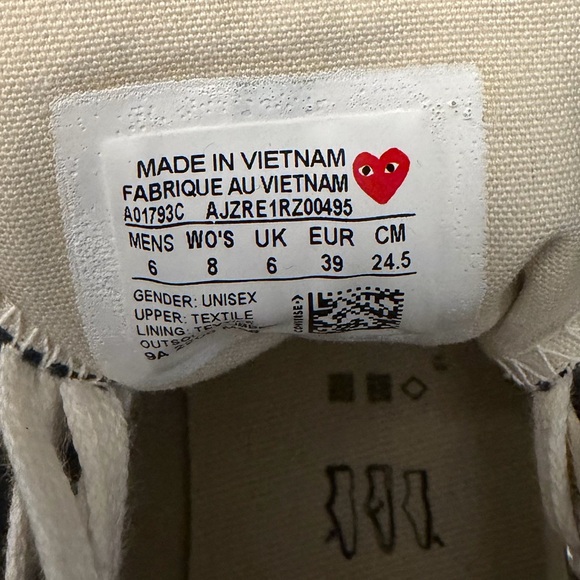 Converse des Garcons Black and Red High-Top Sneakers - Picture 8 of 8